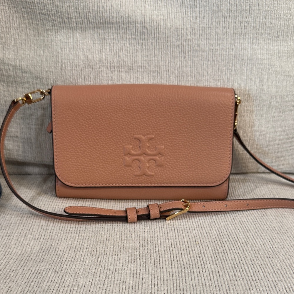 Tory Burch Blush Tan Pebbled Leather Crossbody NEW
